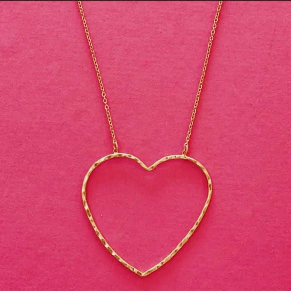 Elegant Gold Heart Necklace - Picture 2 of 2